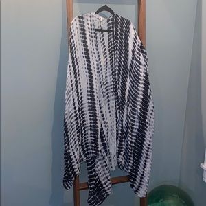 Michael Stars Alligator Tye Dye Ruana EUC